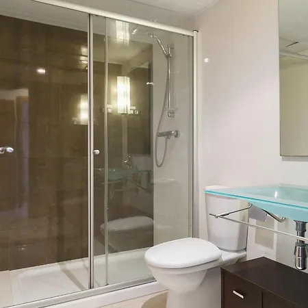 Uhc Panoramic Family Complex Miami Playa